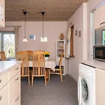 5 Person In Holiday home *