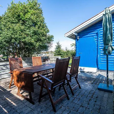 Xxxii Holiday home *